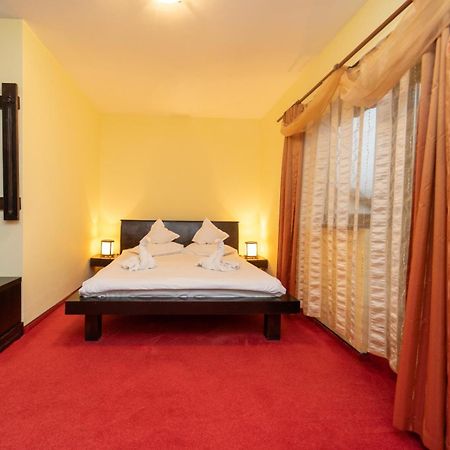 Casa Frent Hotel เปรดัล ห้อง รูปภาพ